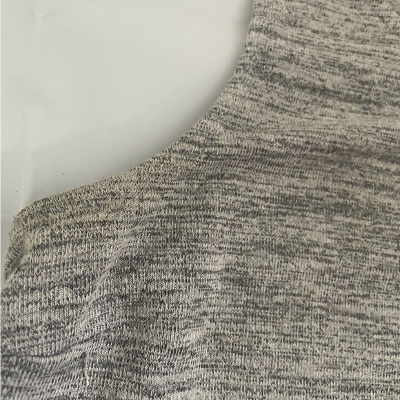 🖤 Dynamite Salt & Pepper Grey Crop Tank – Size Small 🖤 - Picture 11 of 12